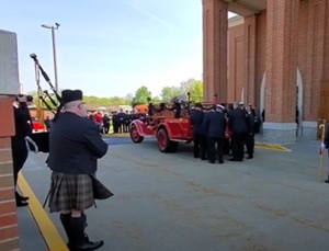 Firefighter funeral bagpiper in the Ozarks